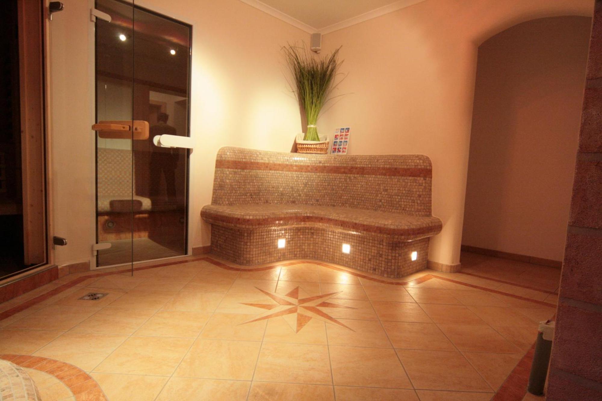 Bio-Bauernhof Obertrattenbachhof Neukirchen am Grossvenediger Ngoại thất bức ảnh