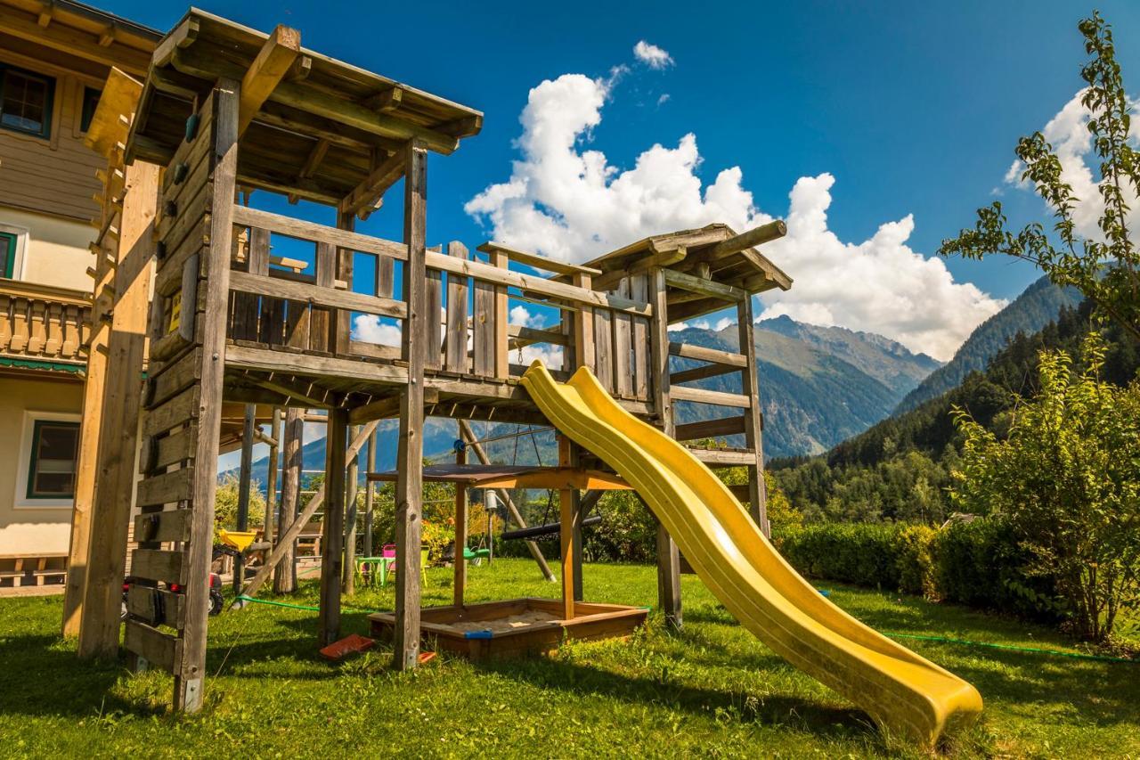 Bio-Bauernhof Obertrattenbachhof Neukirchen am Grossvenediger Ngoại thất bức ảnh